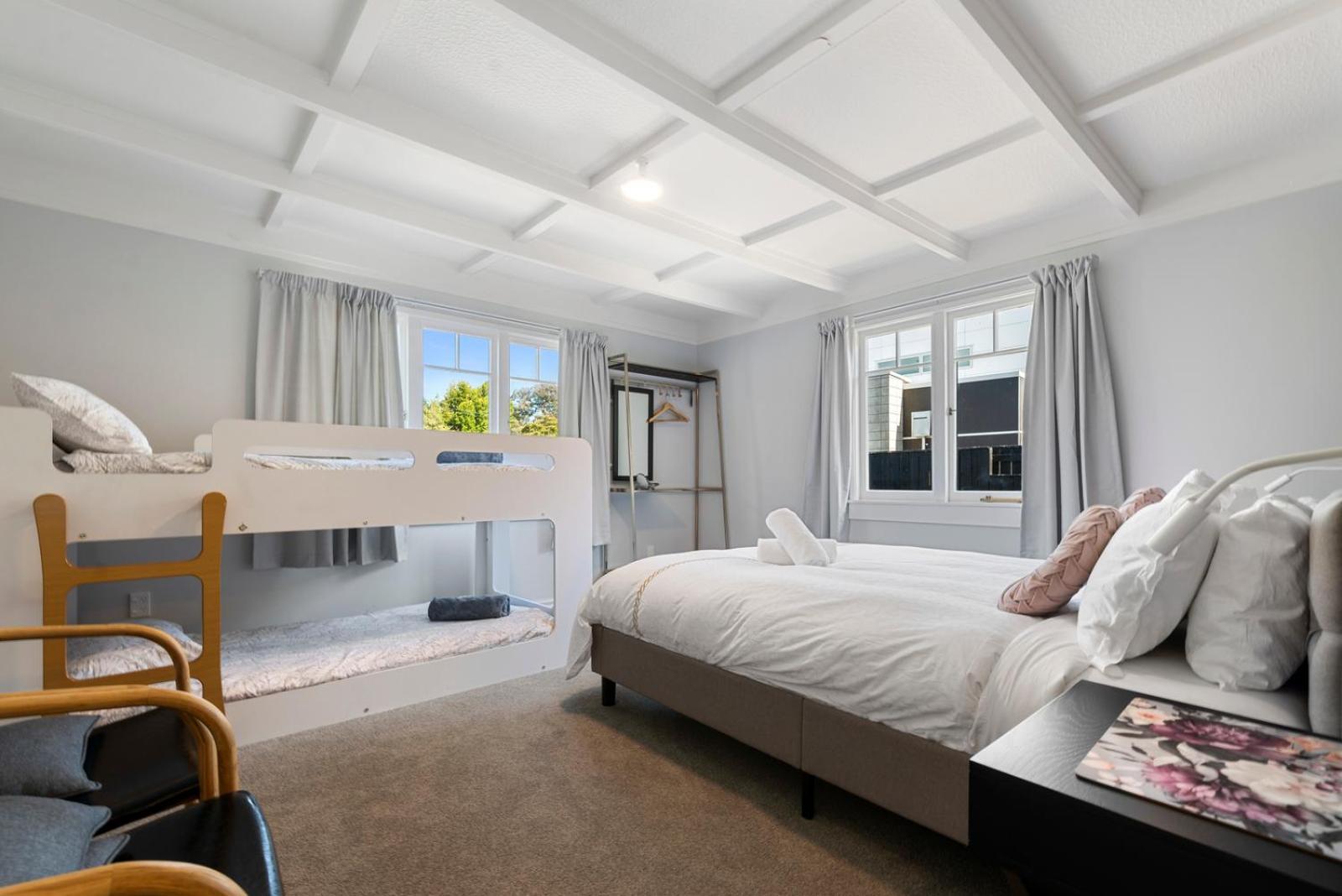 Ngongotaha Lakeside Home Rotorua Ngoại thất bức ảnh